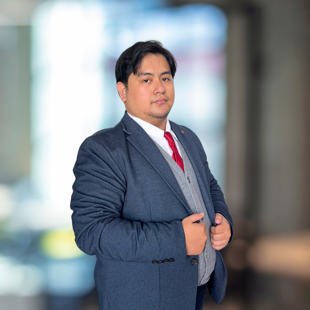 Adrian Cakhalino, S.H.