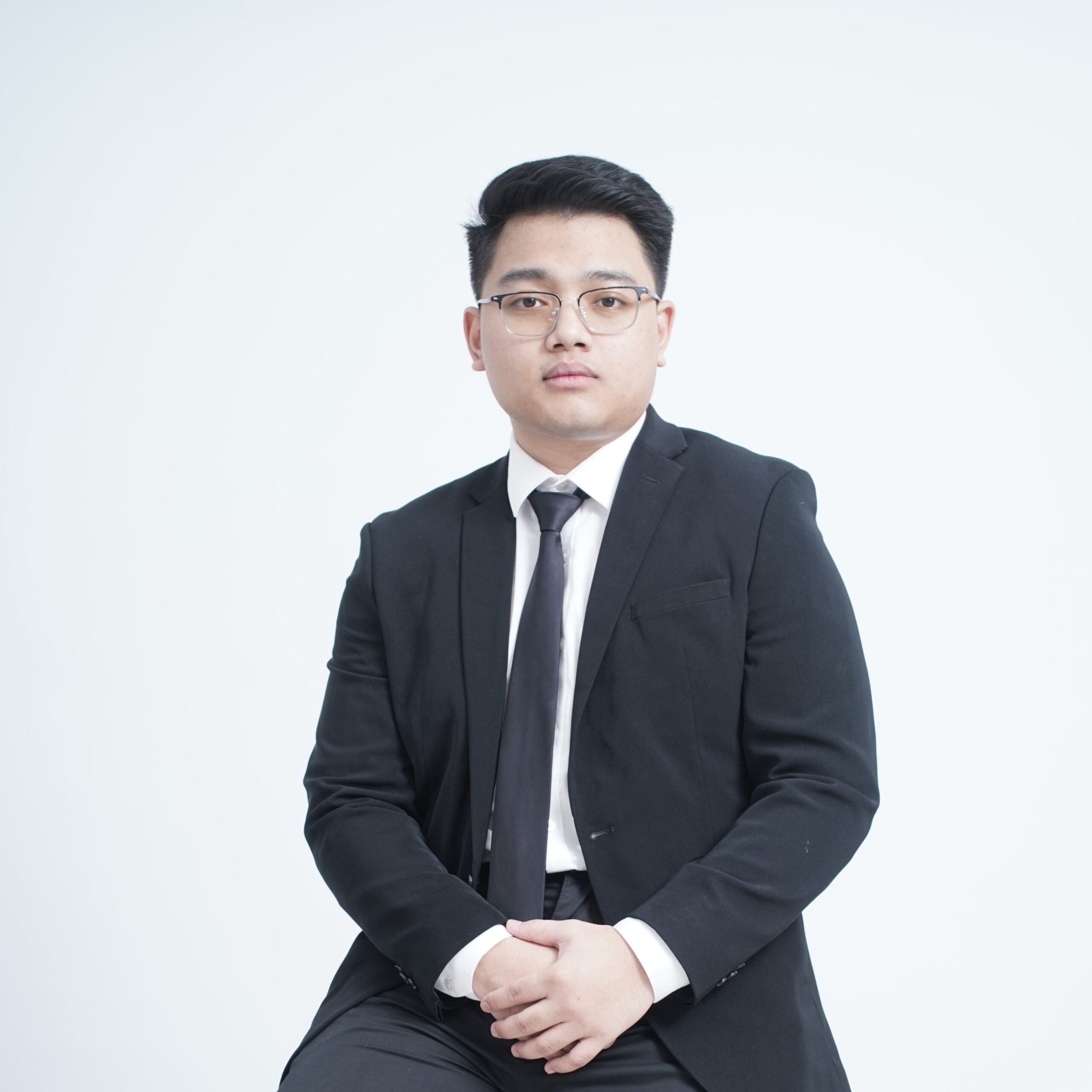 Immanuel Hendra, S.H.